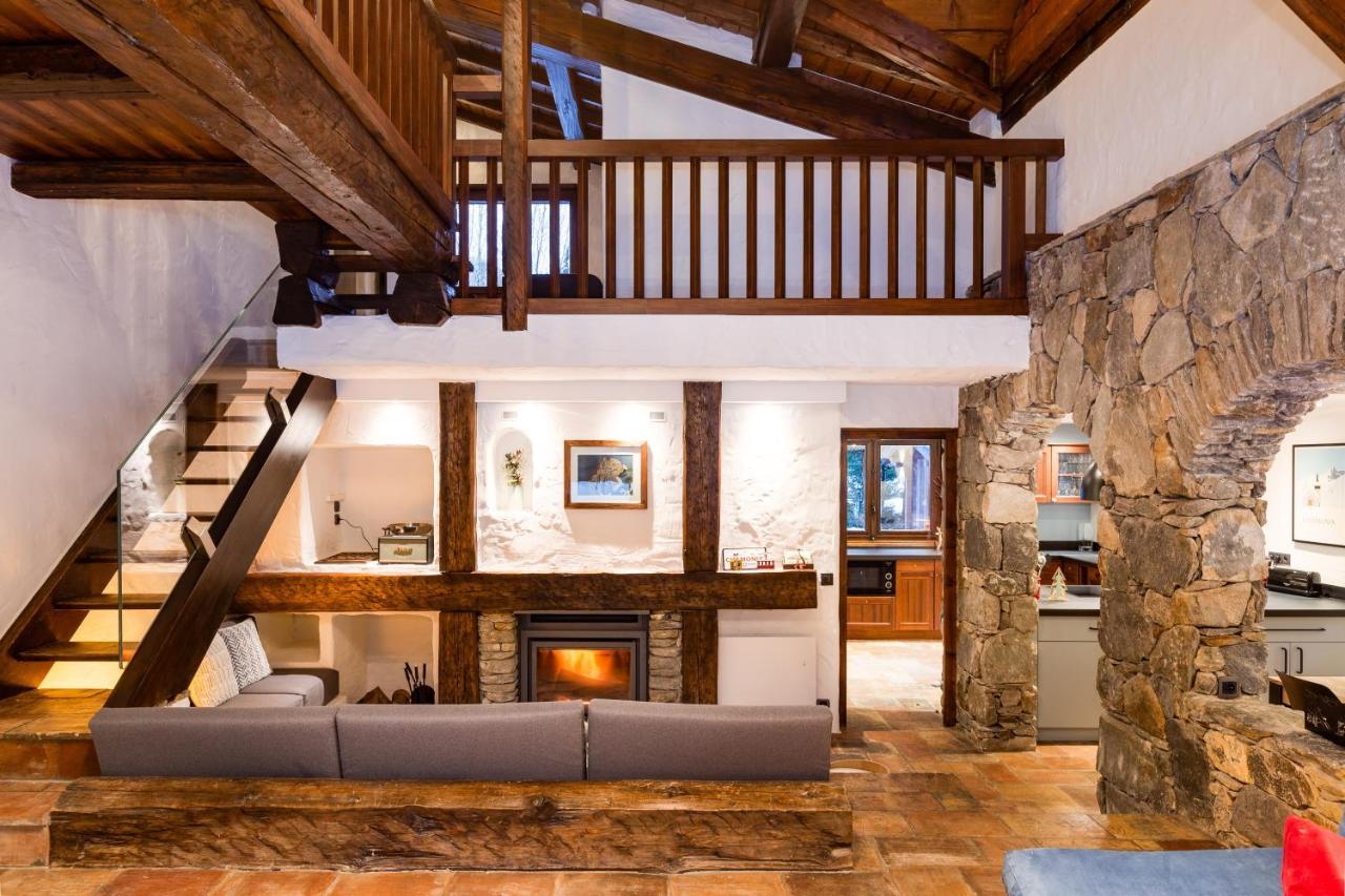 Chalet Les Praz - 280Sqm - Sauna Cinema Fitness - 5 Bedrooms In Heart Of Les Praz - By Cozee Rentals Chamonix Eksteriør bilde